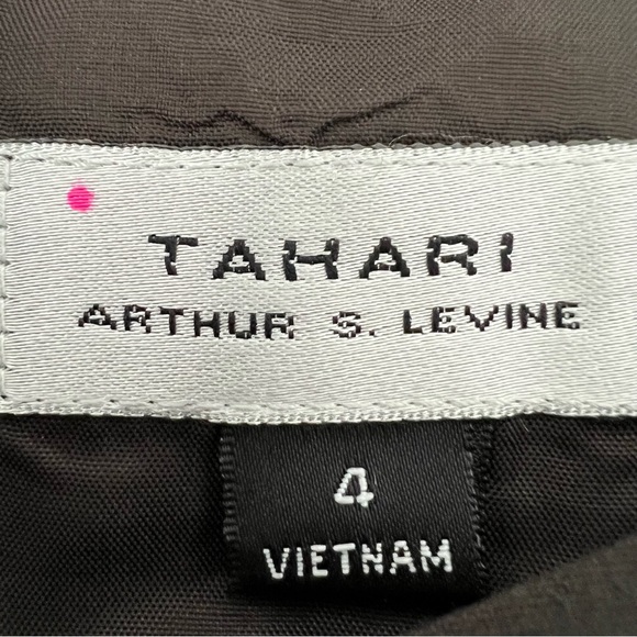 Tahari by Arthur S. Levine women’s dress Size 4 - Picture 8 of 12